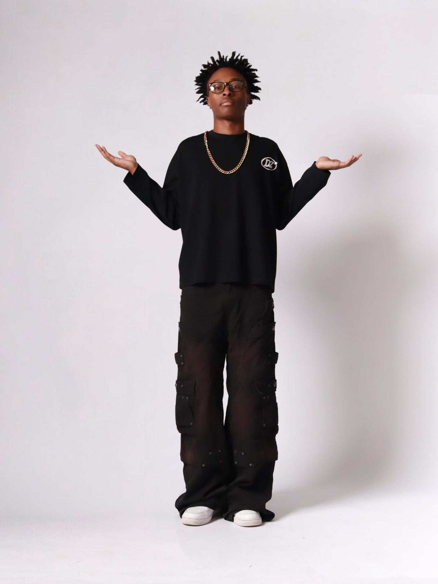 Two Tee in Black